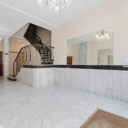 One Bedroom Cozy New Ac Wifi * Nizza